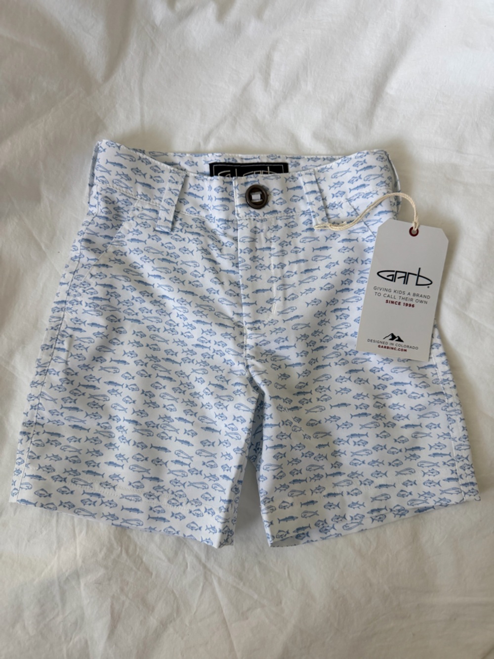 Garb golf Finn white blue fish shorts toddler boys 2T